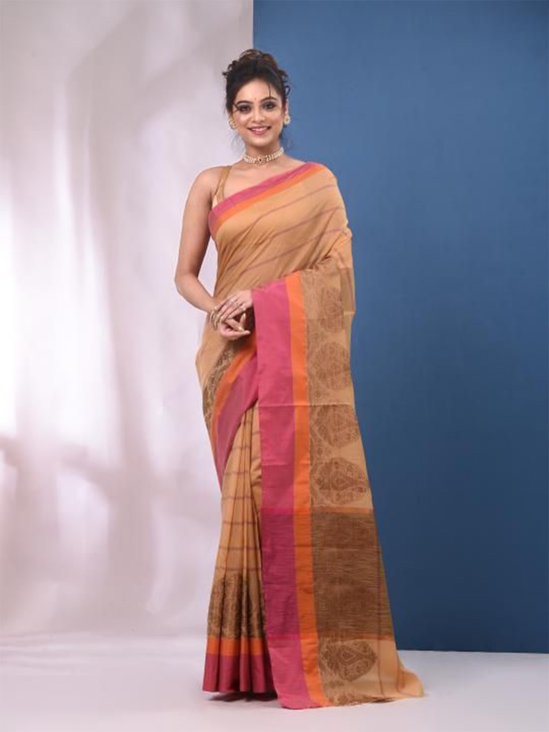 

VIBHAVARI Striped Saree, Brown