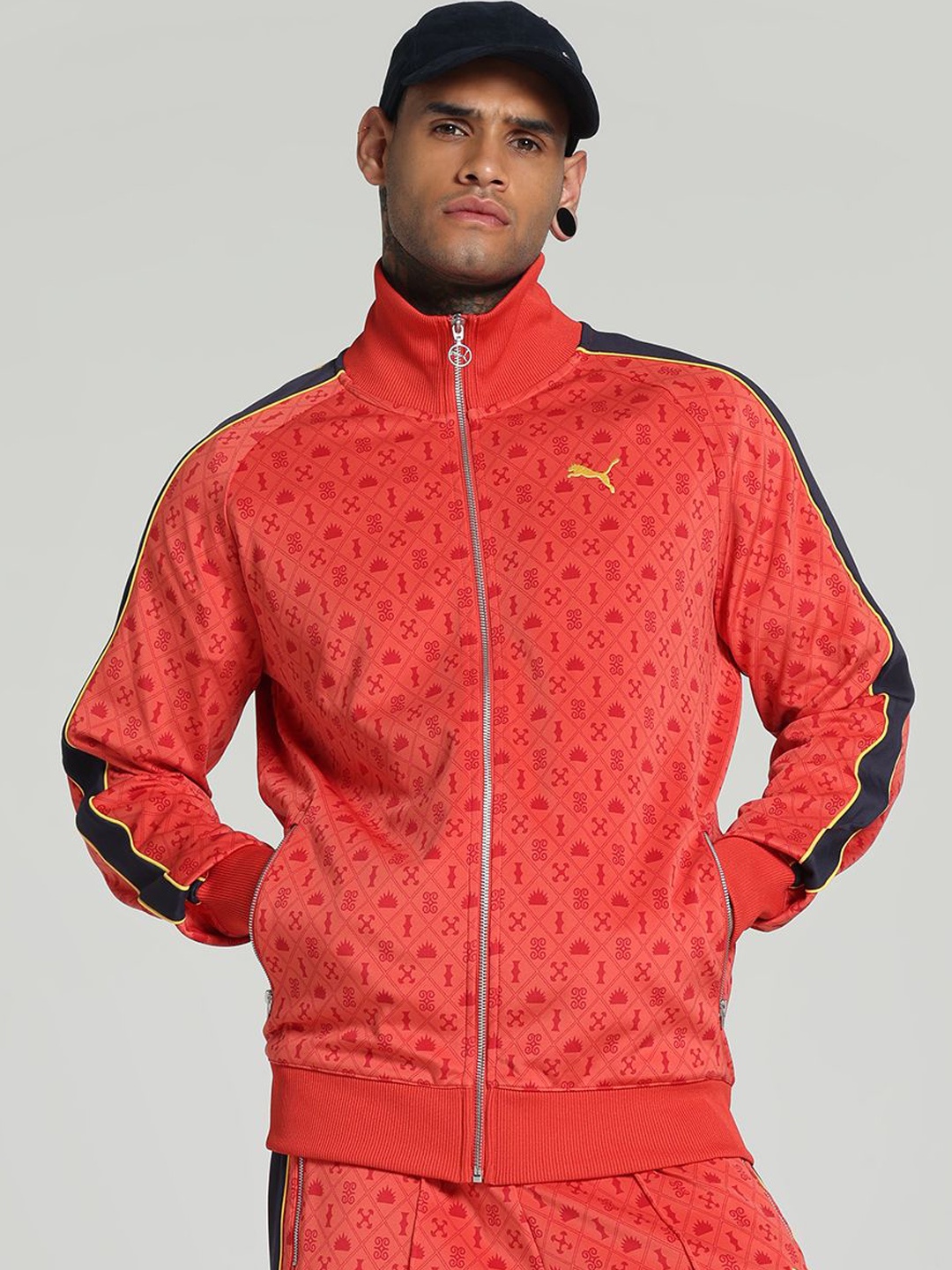 

Puma Road To Unity 17 Men Sporty Jacket, Red