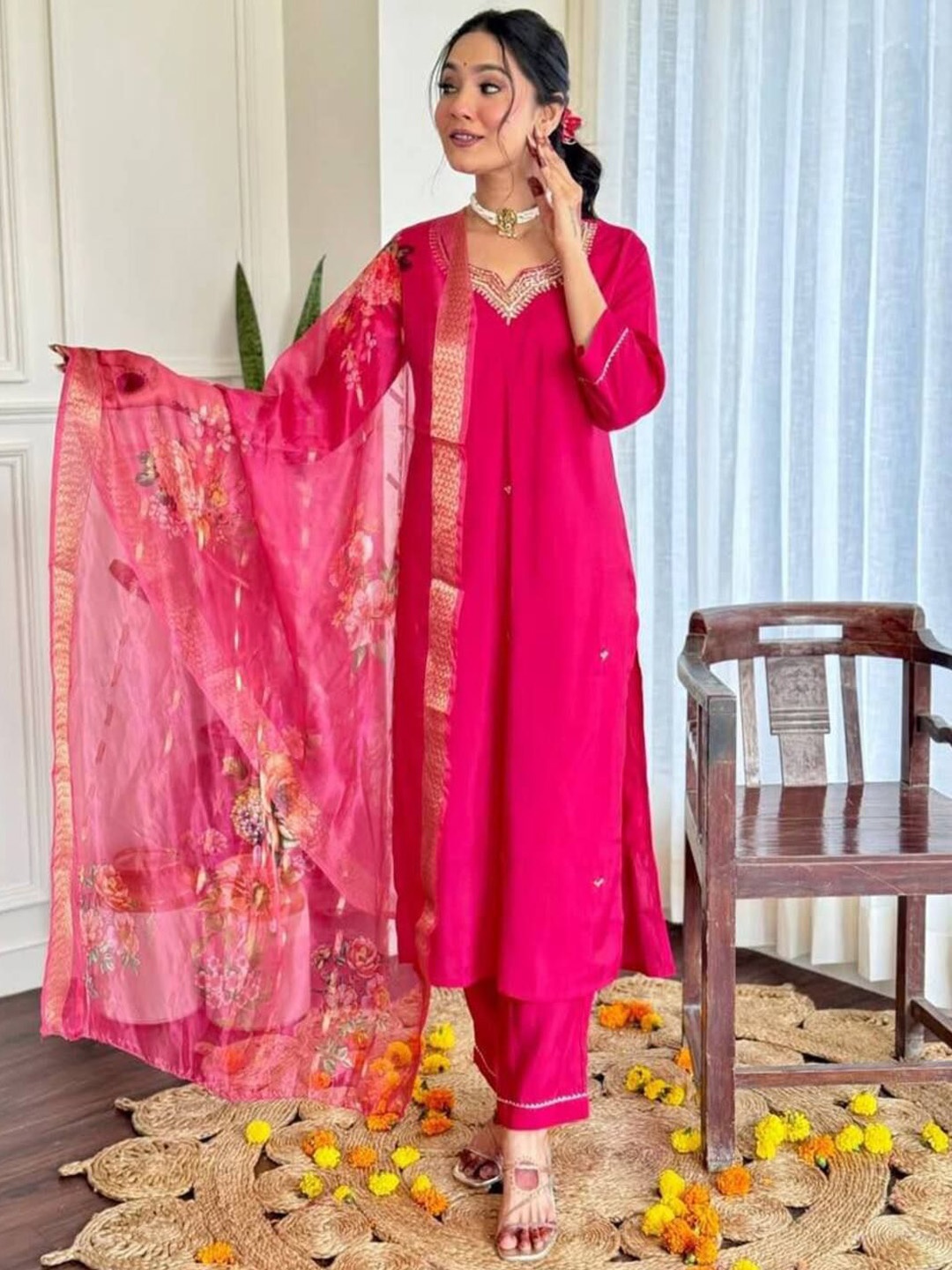 

SHIJILA Women Floral Embroidered Regular Kurta with Trousers & With Dupatta, Pink