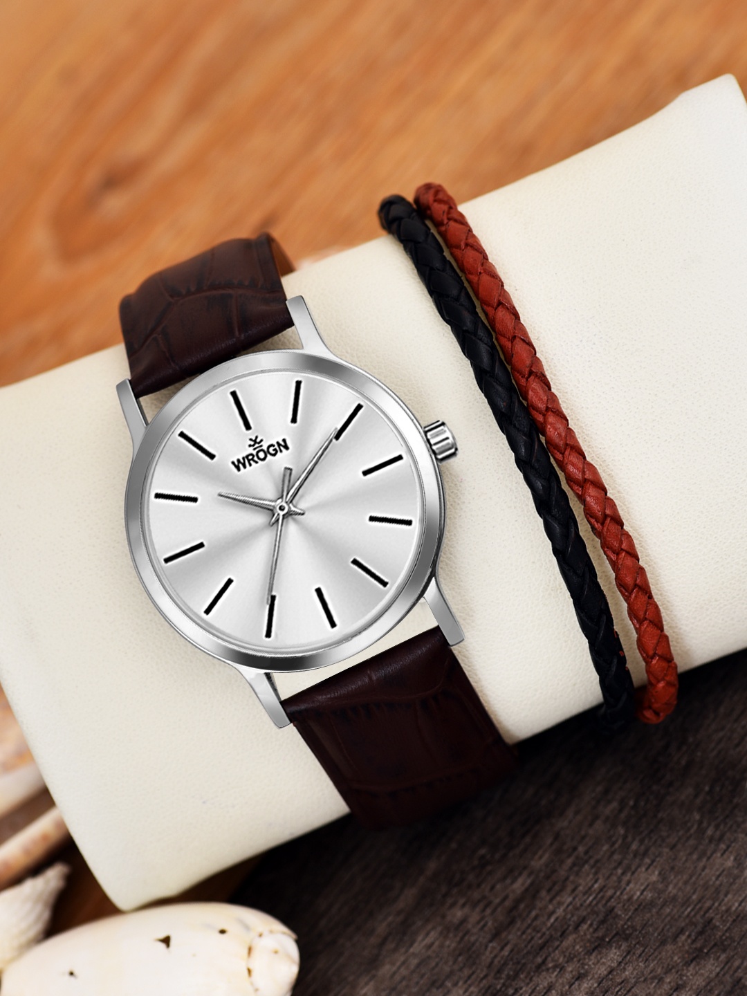 

WROGN Men Analog Watch & Leather Bracelet Gift Set, Silver
