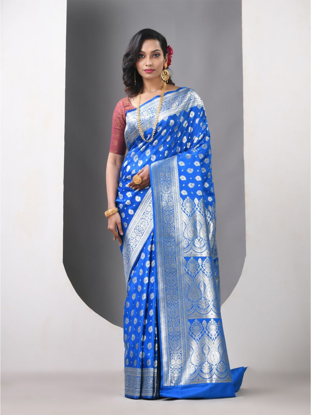 

Charukriti Woven Design Zari Pure Silk Banarasi Saree, Blue