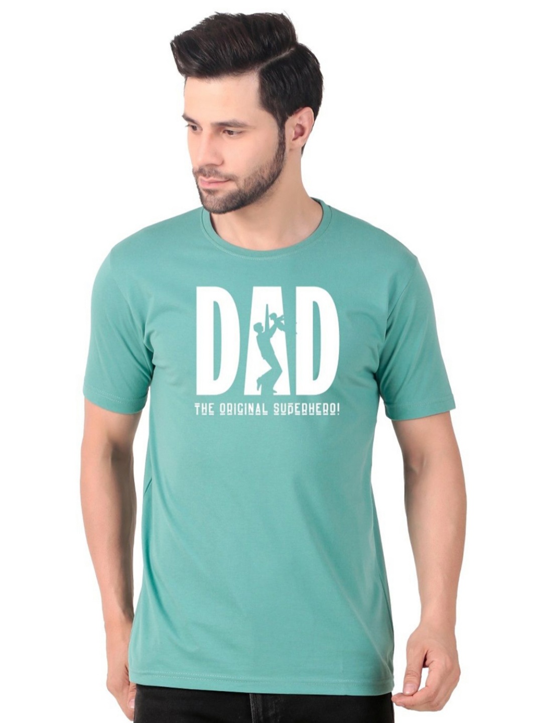 

FABSTIEVE Men Typography Printed Applique T-shirt, Green