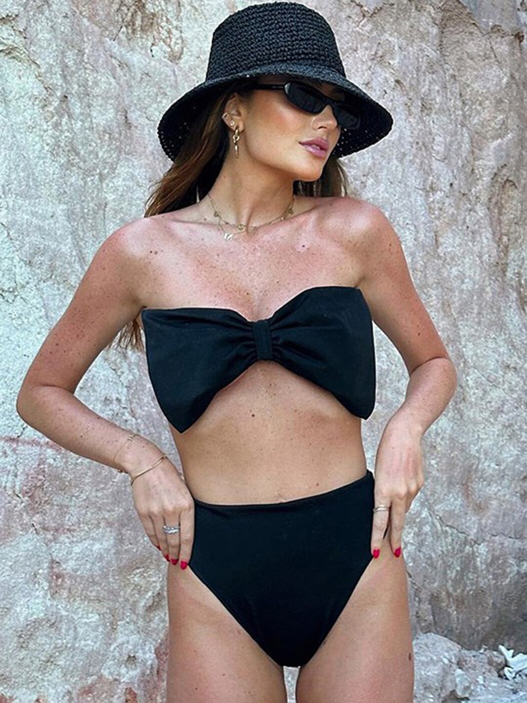 

VAGHBHATT Swimwear Bow Bikini Set, Black