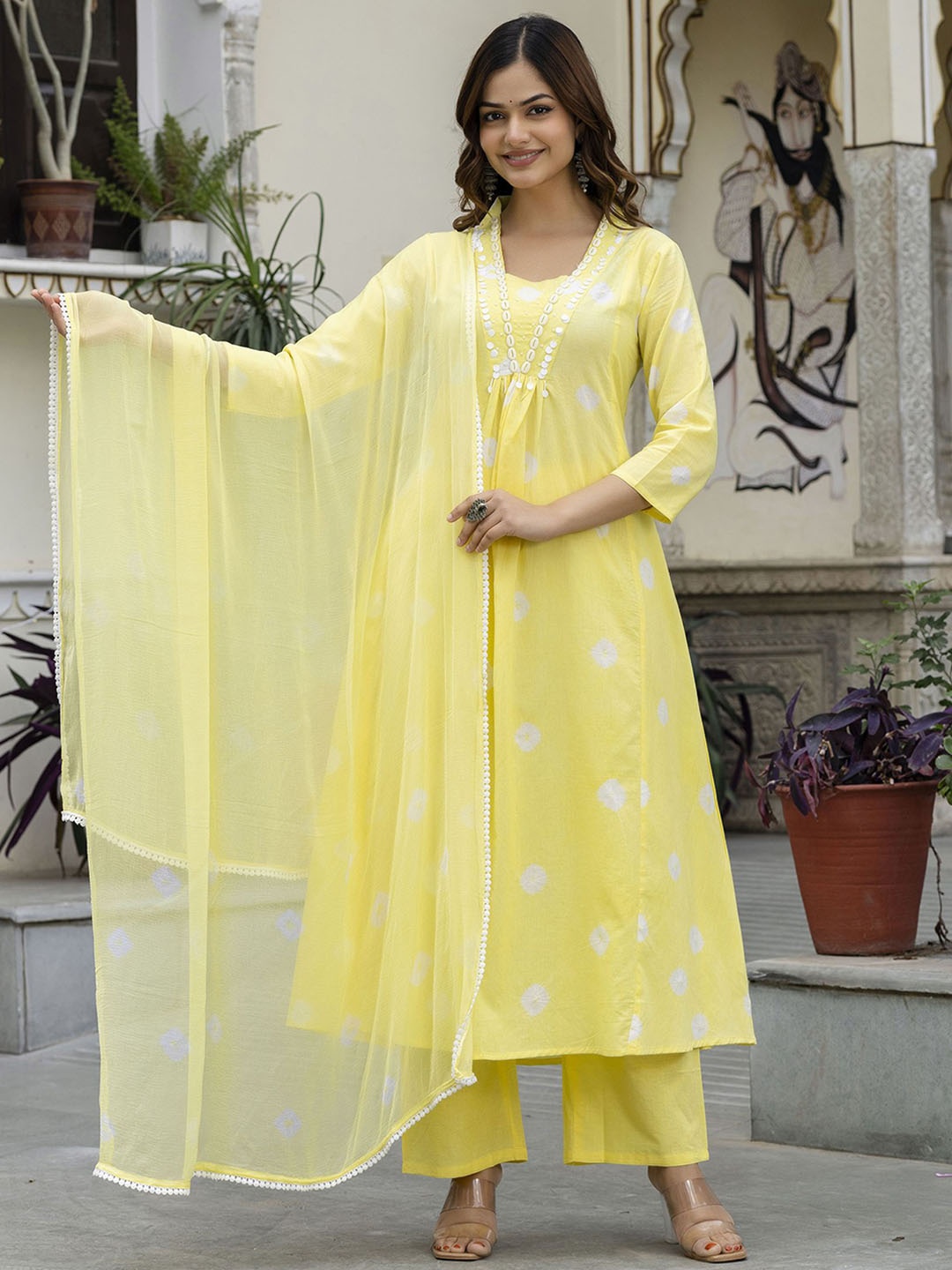 

EthniFlair Women Ethnic Motifs Yoke Design Empire Beads and Stones Pure Cotton Kurta with Palazzos & With, Yellow