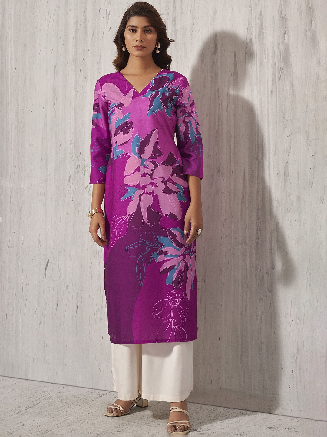 

Anouk Purple Abstract Printed Notch-Neck Straight Kurta