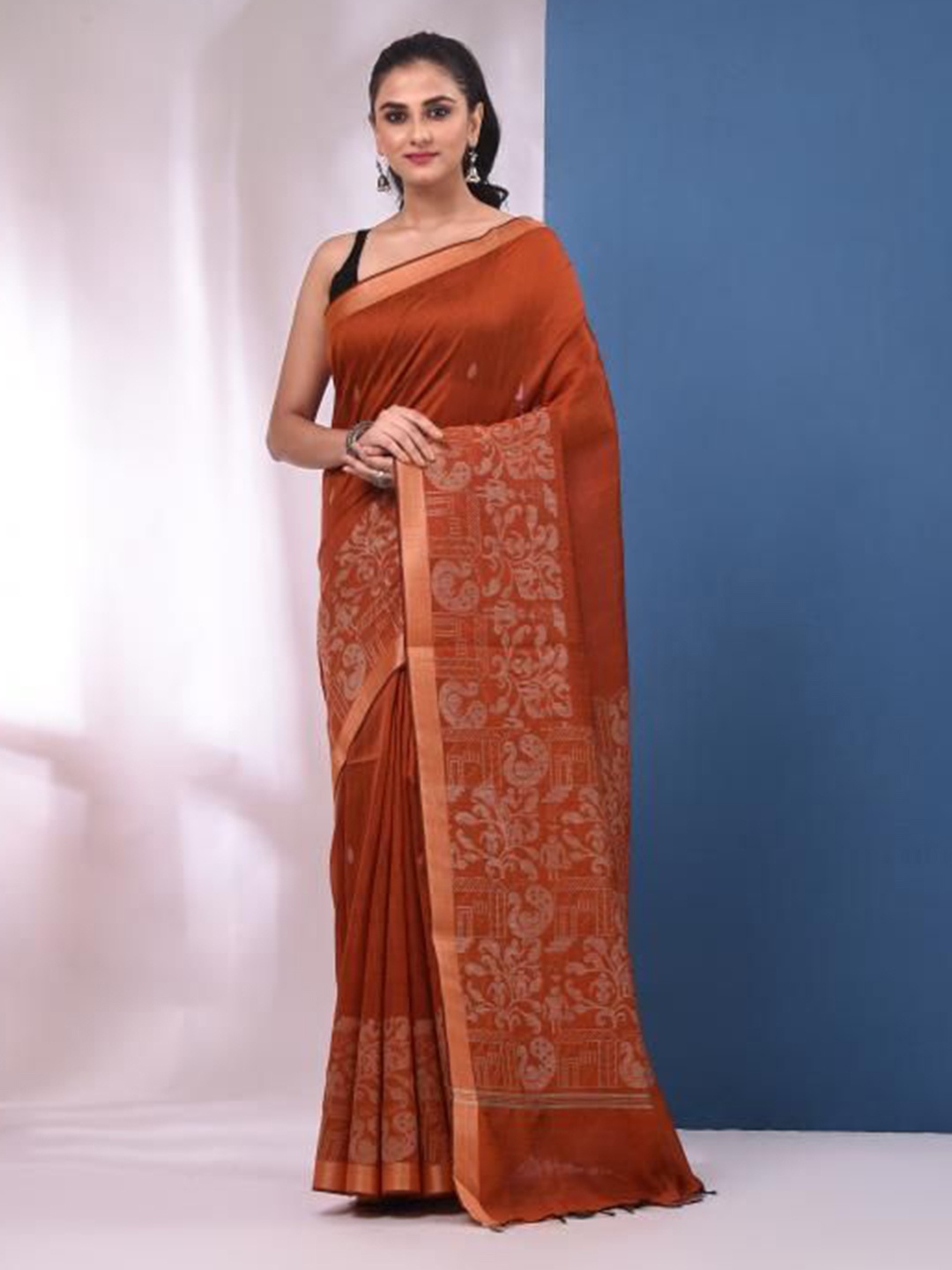 

VIBHAVARI Ethnic Motifs Zari Saree, Orange