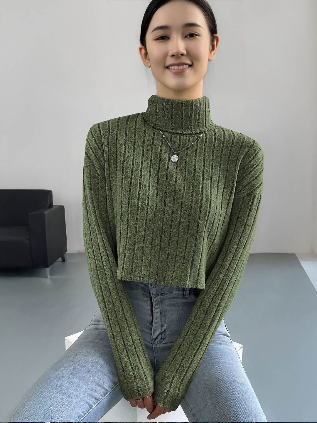 

StyleCast Women Ribbed Boxy Top, Green