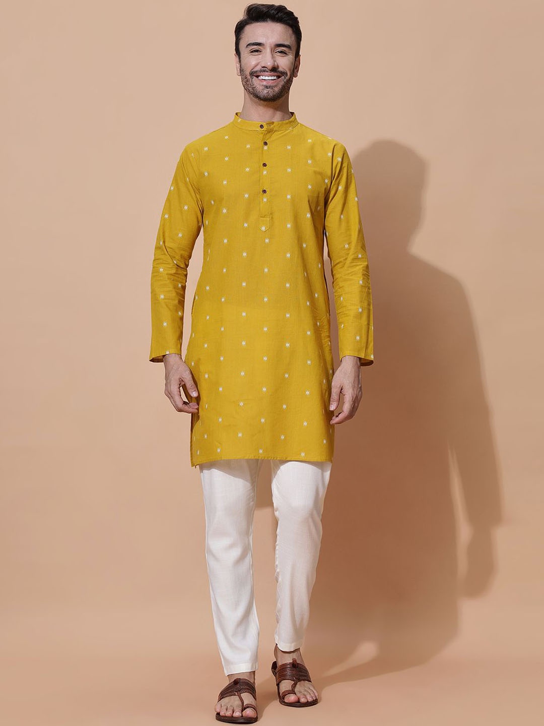

MOSHI Men Thread Work Handloom Kurta, Mustard