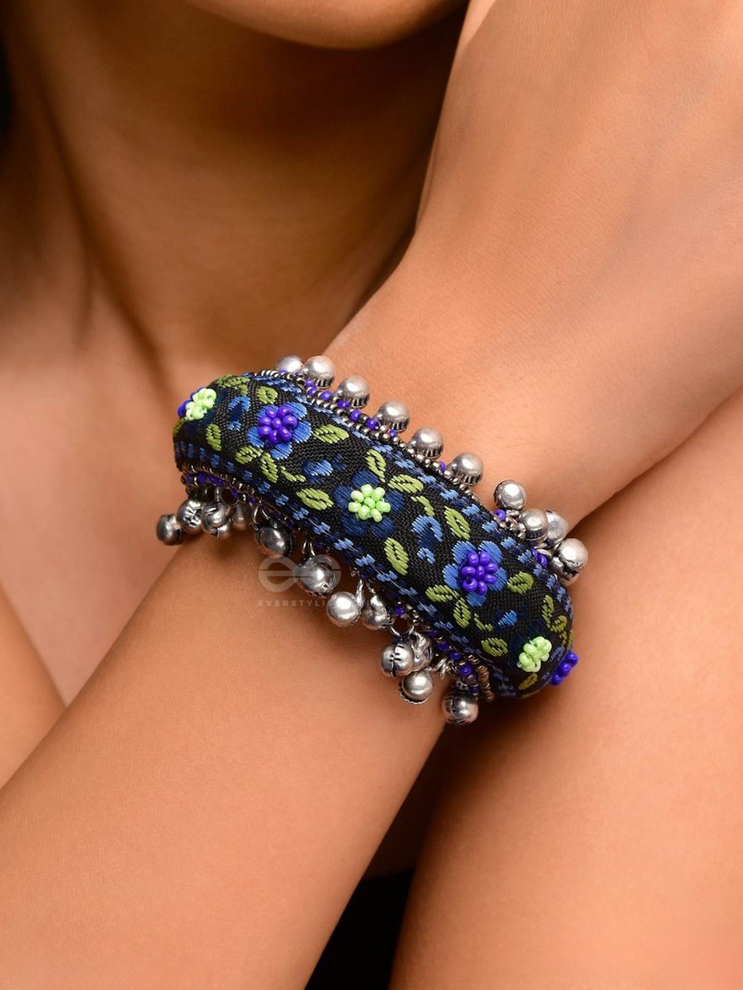 

EVERSTYLISH Sanjoya Resham & Beads Embroidered Oxidised Cuff Bracelet, Silver