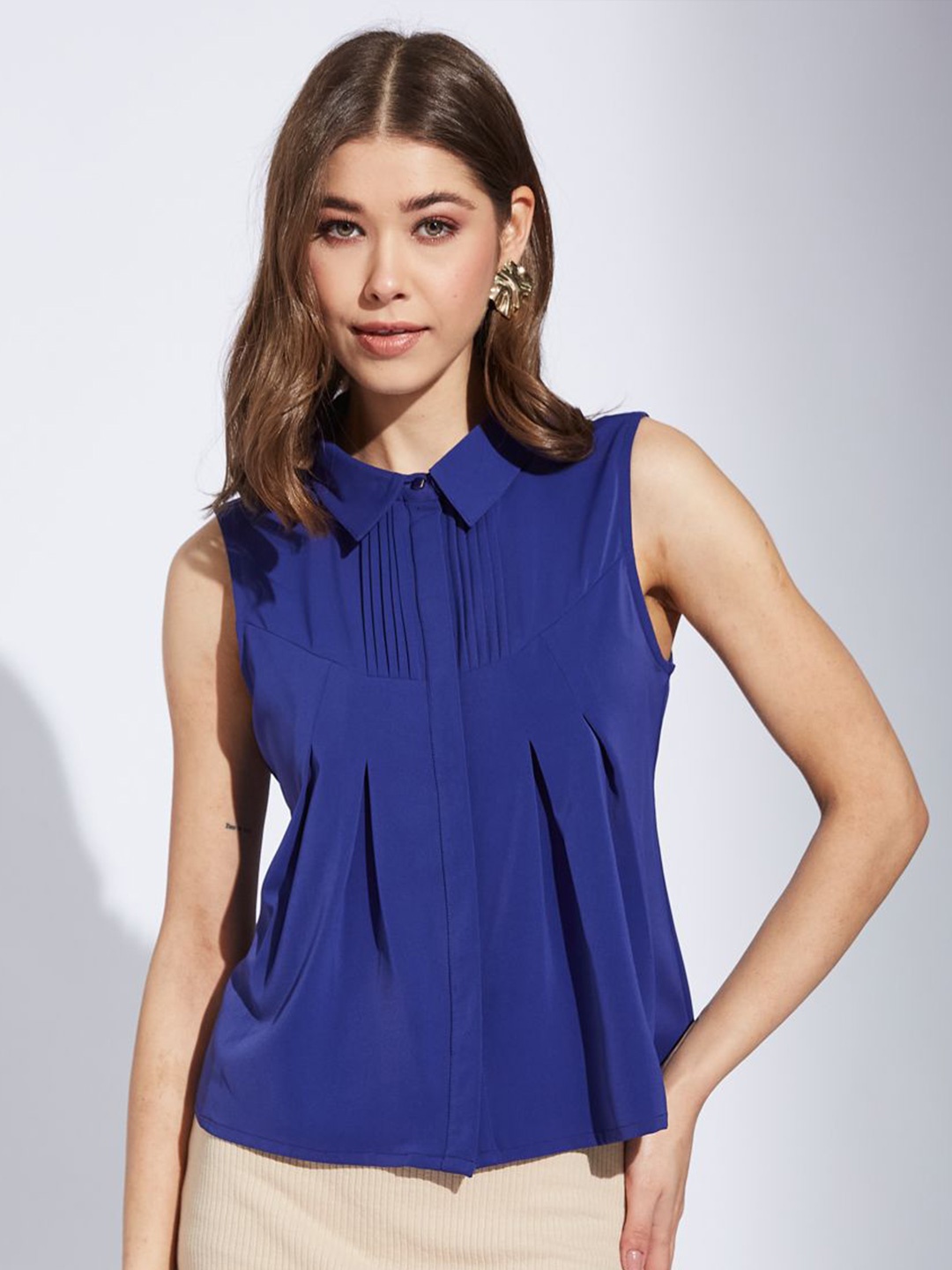 

Latin Quarters Women Sleeveless Shirt Style Top, Blue