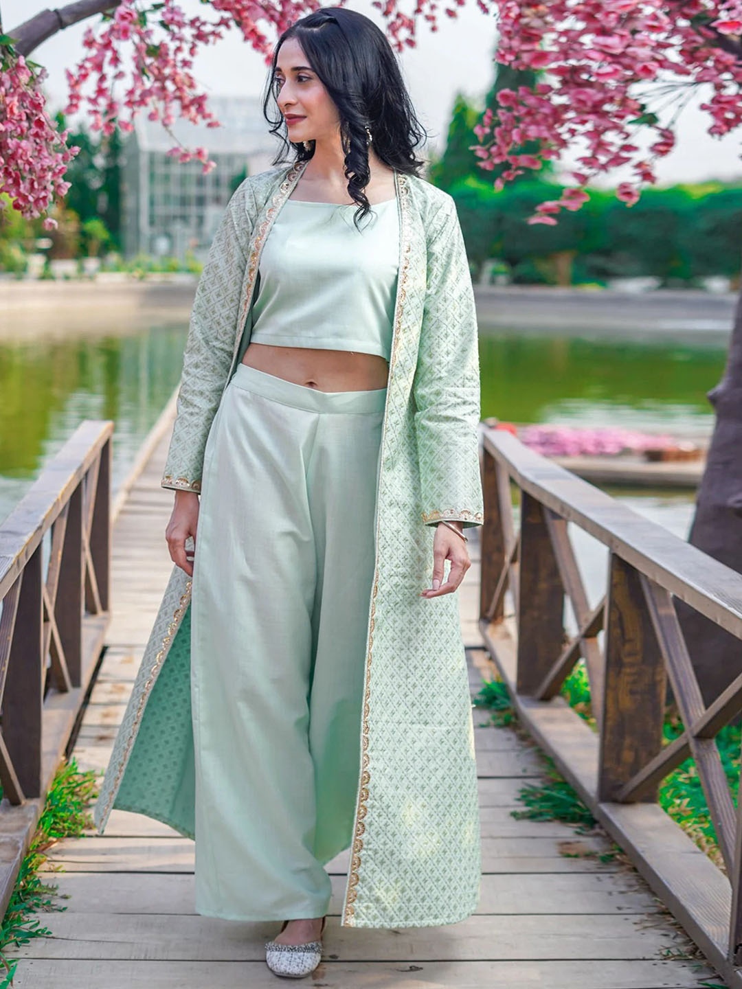 

GO BOUJEE Round Neck Pure Silk Crop Top & Palazzos With Jacket, Green