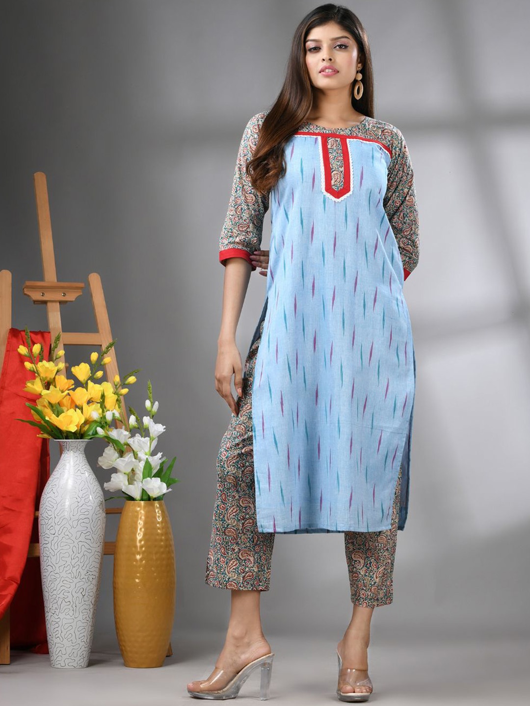 

Charukriti Women Floral Printed Regular Pure Cotton Kurta with Trousers, Blue