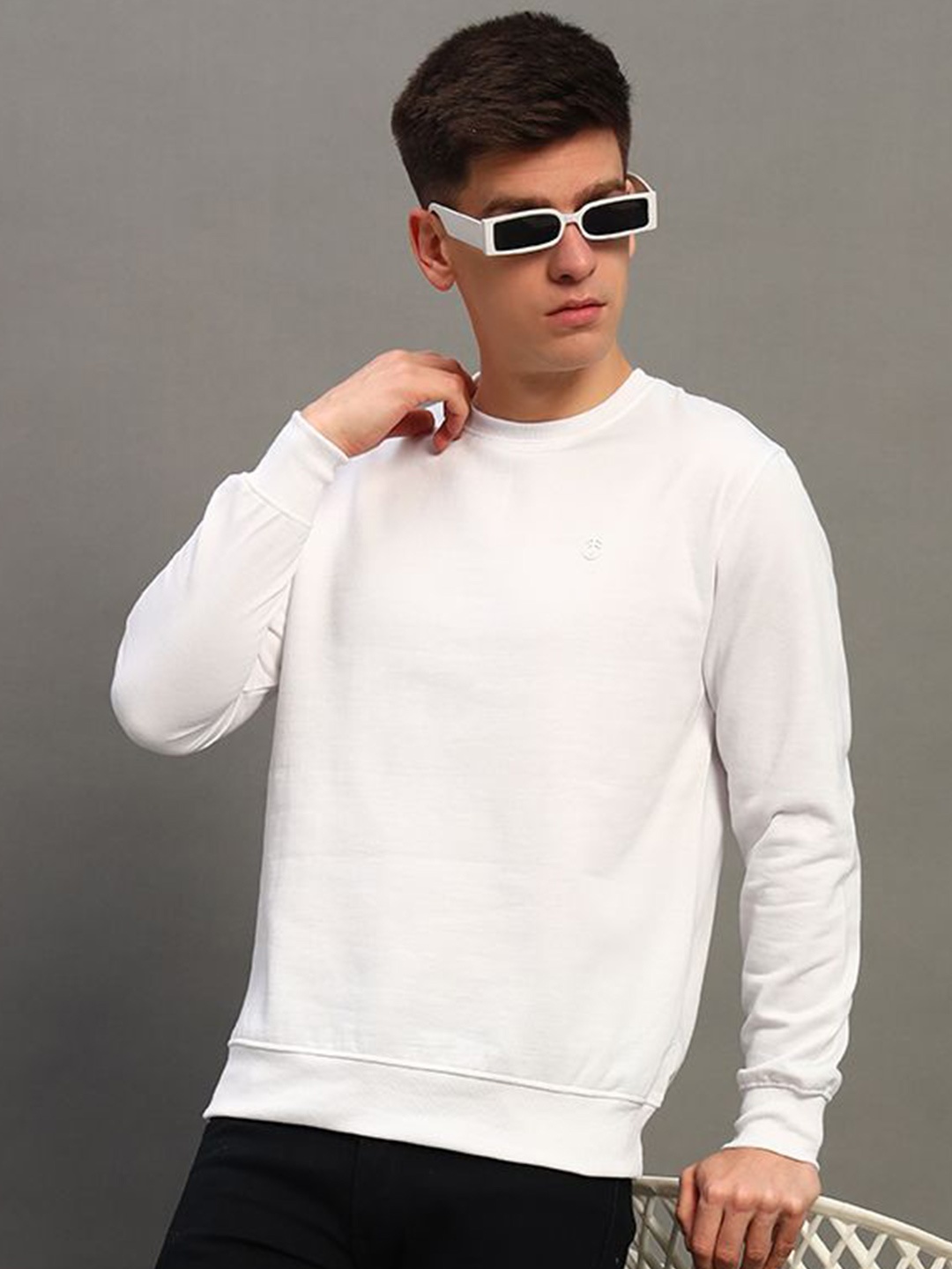

THE CASUALS Men Sweatshirt, White