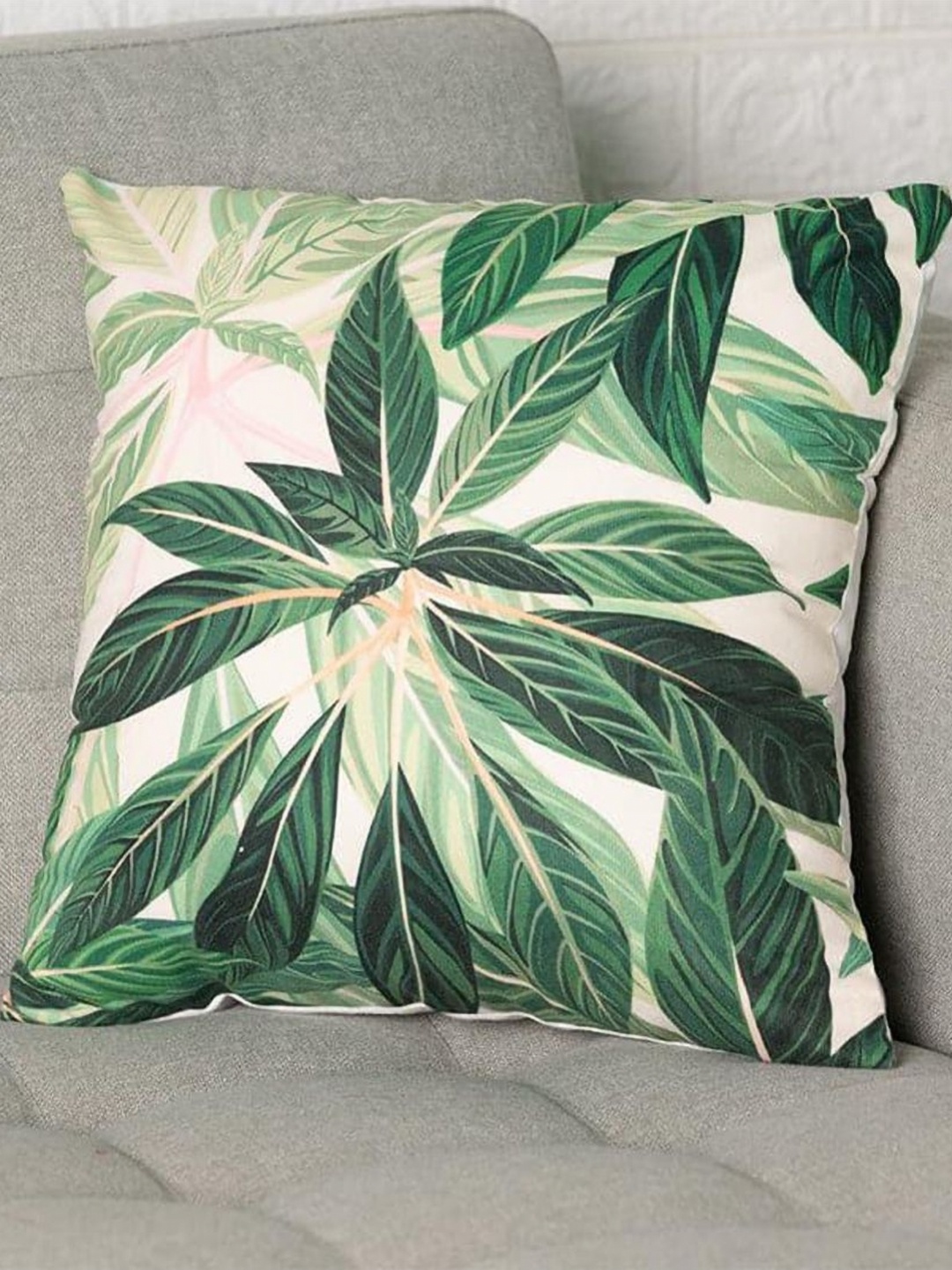 

Aura Multicoloured Cushion Covers, Green
