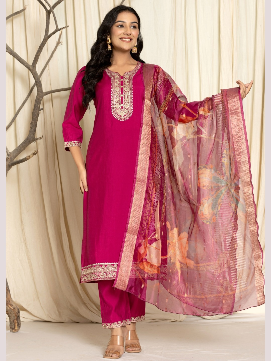 

VEDANA Women Embroidered Regular Thread Work Kurta with Trousers & With Dupatta, Fuchsia