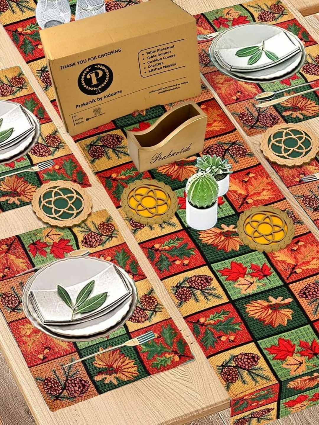

PRAKARTIK Green & Red 9 Pieces Printed Cotton Table Placemats & Coasters