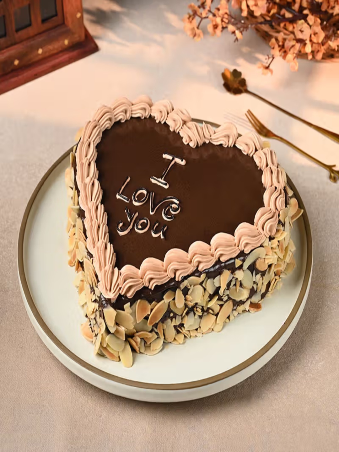 

Floweraura Chocolate Eggless Heart Shape Cake - 3Kg, Brown