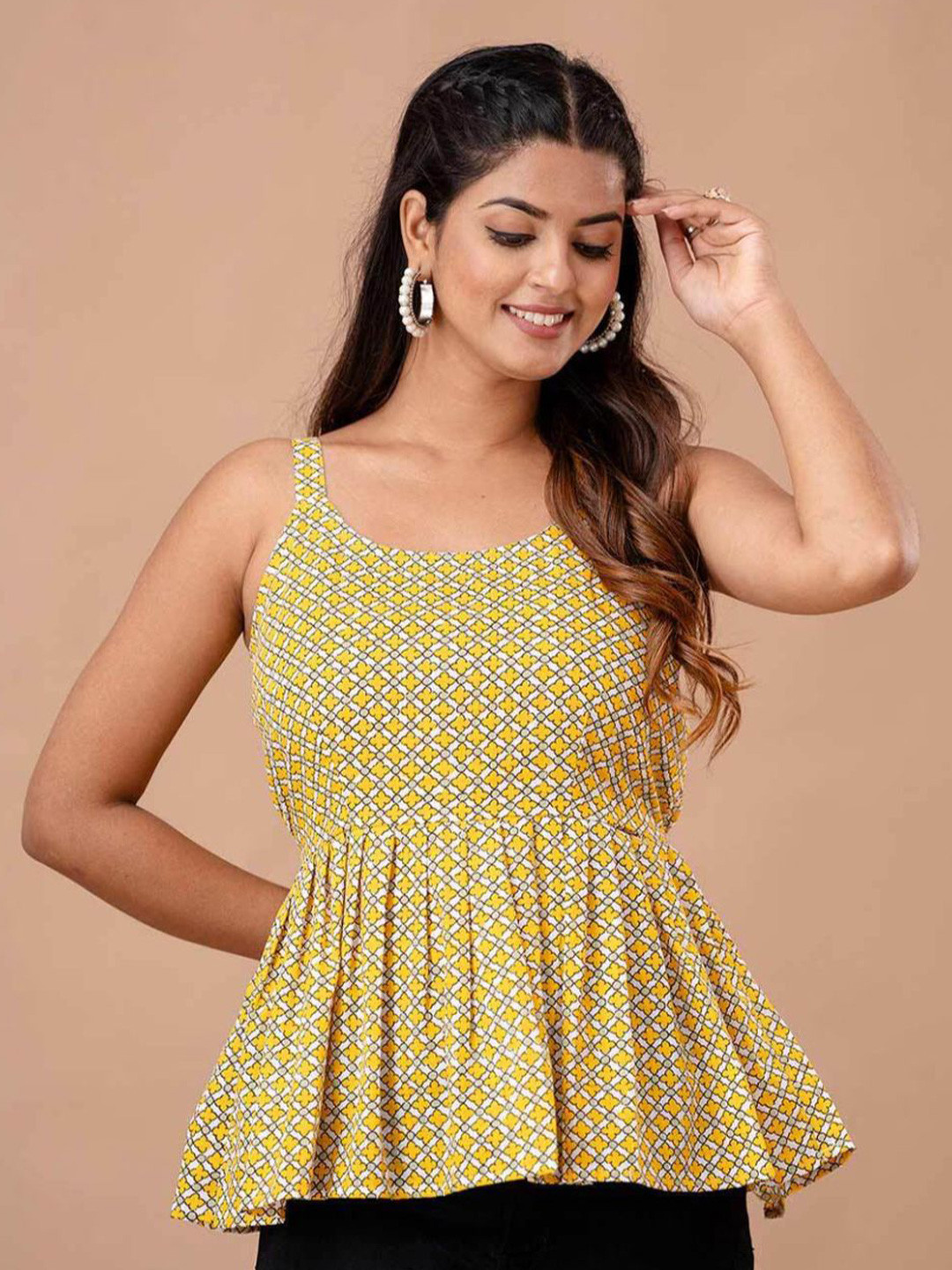 

Rangun Women Floral Print Top, Yellow