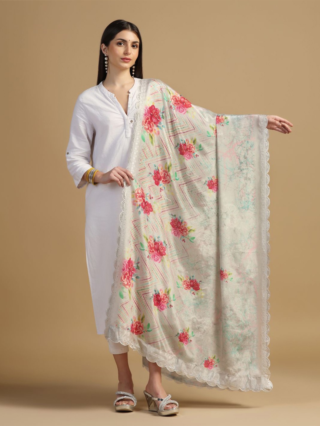 

Kaizen TEXO FAB Floral Printed Dupatta With Sequinned, Grey