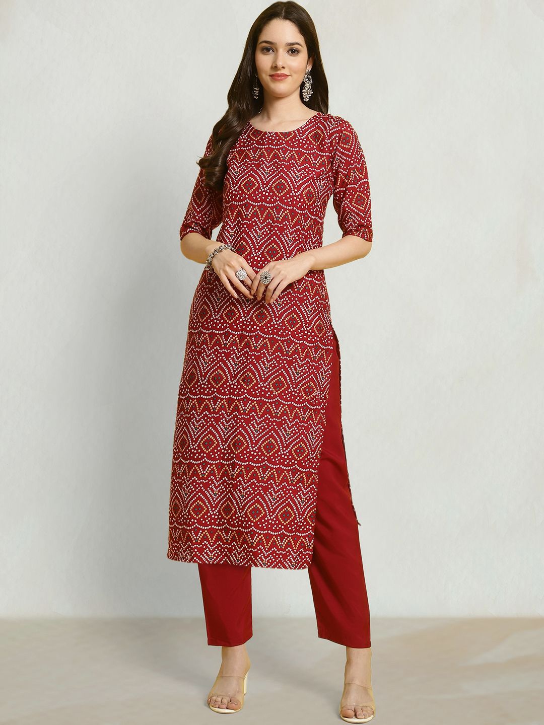 

Moda Rapido Bandhani Printed Round Neck Straight Kurta, Maroon