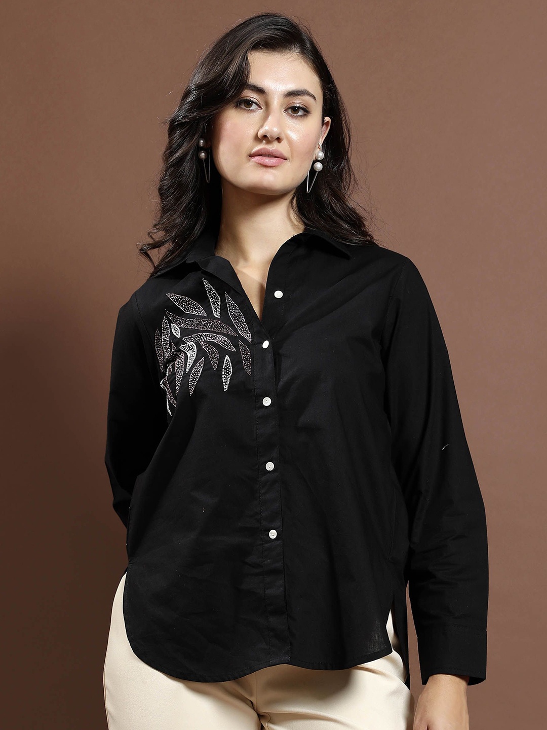 

Athena Women Relaxed Opaque Party Shirt, Black