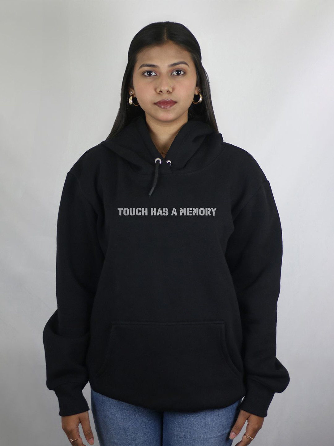 

EKSDEE Women Printed Hooded Sweatshirt, Black