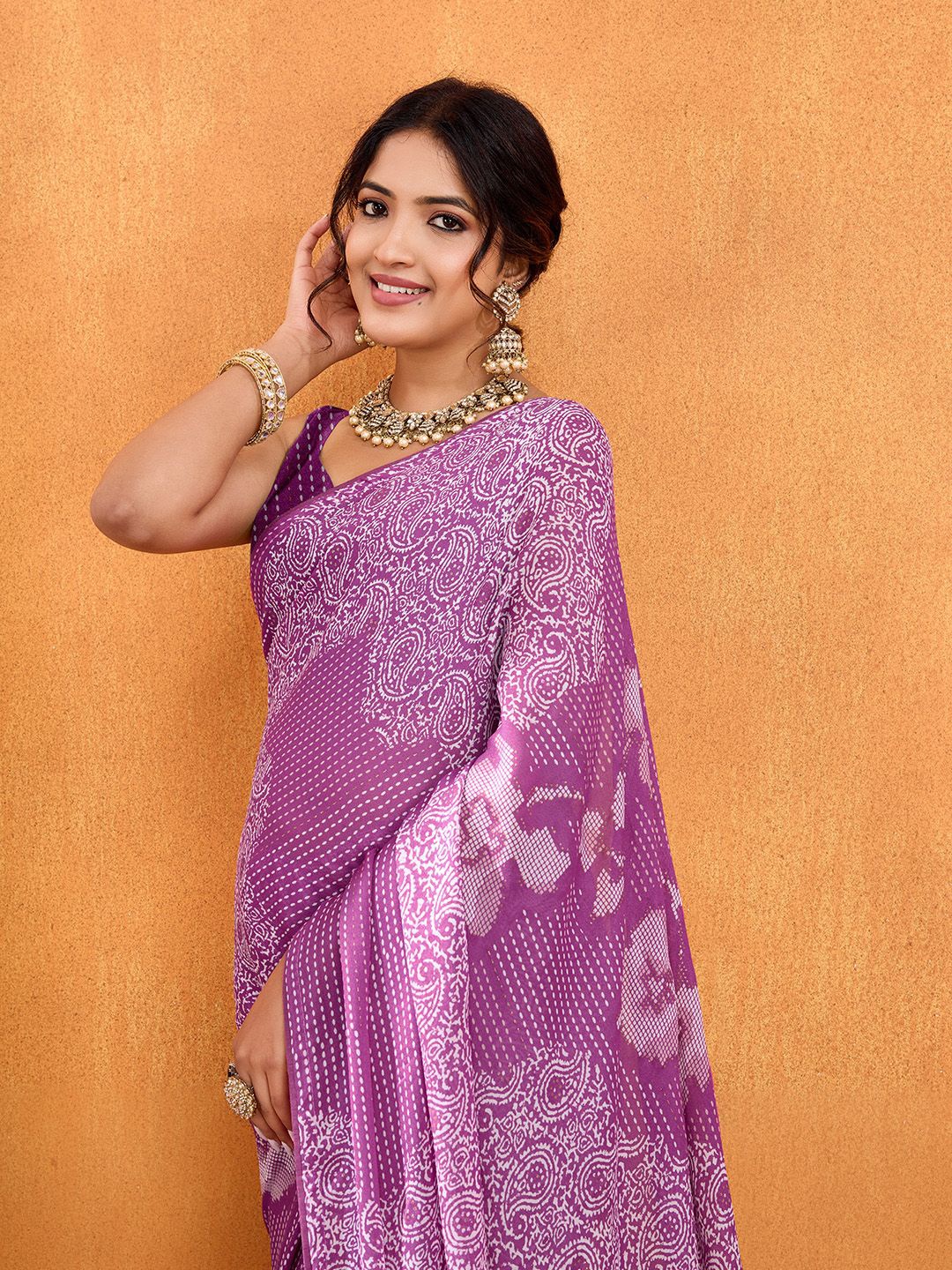 

Rekha Maniyar Paisley Poly Georgette Saree, Purple