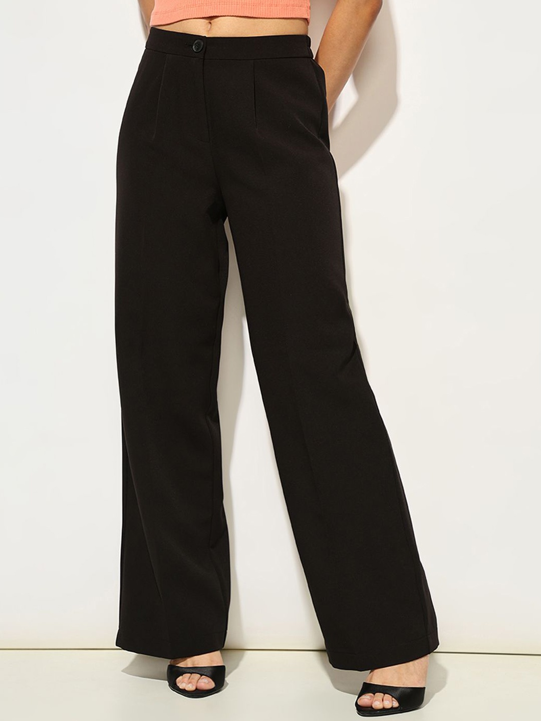 

ONLY Women High-Rise Pleated Trousers, Black