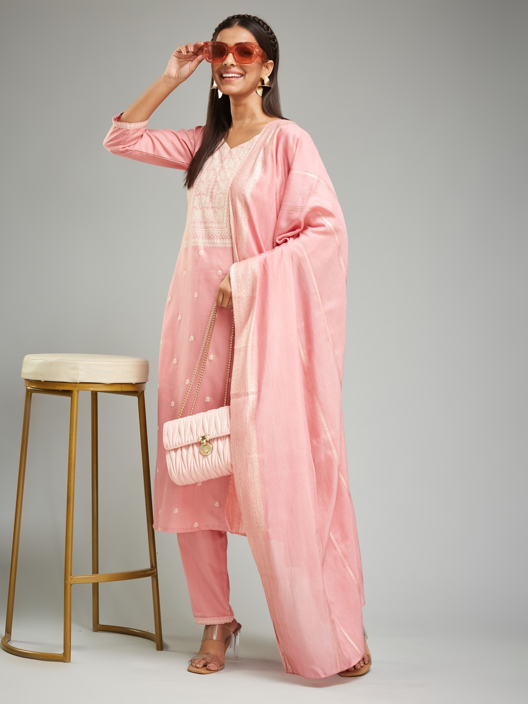 

Moda Rapido Floral Printed Round Neck Straight Kurta With Trousers & Dupatta, Pink