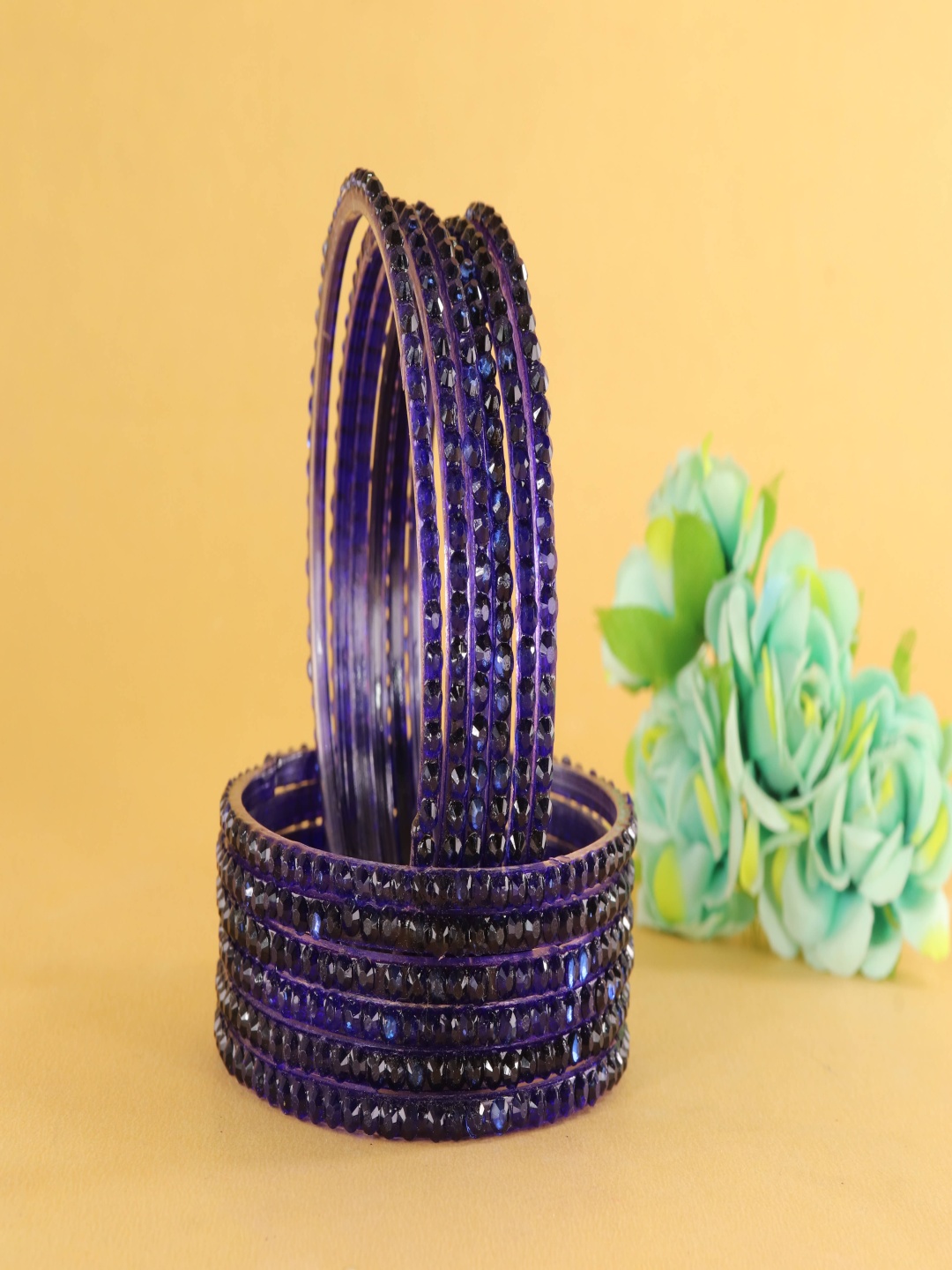 

LAVAZZA Set Of 12 Crystal -Studded Glass Bangles, Blue