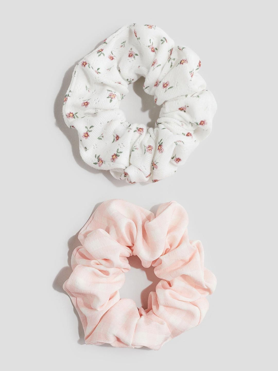

H&M 2-Pack Scrunchies, White