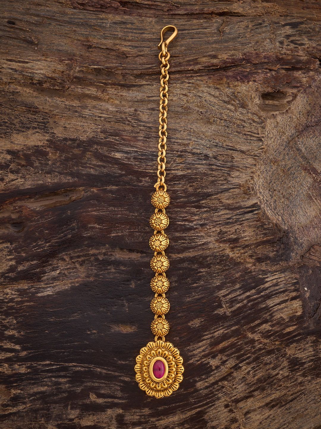 

Kushal's Fashion Jewellery Ruby Gold-Plated Antique Maang Tikka Head Jewellery