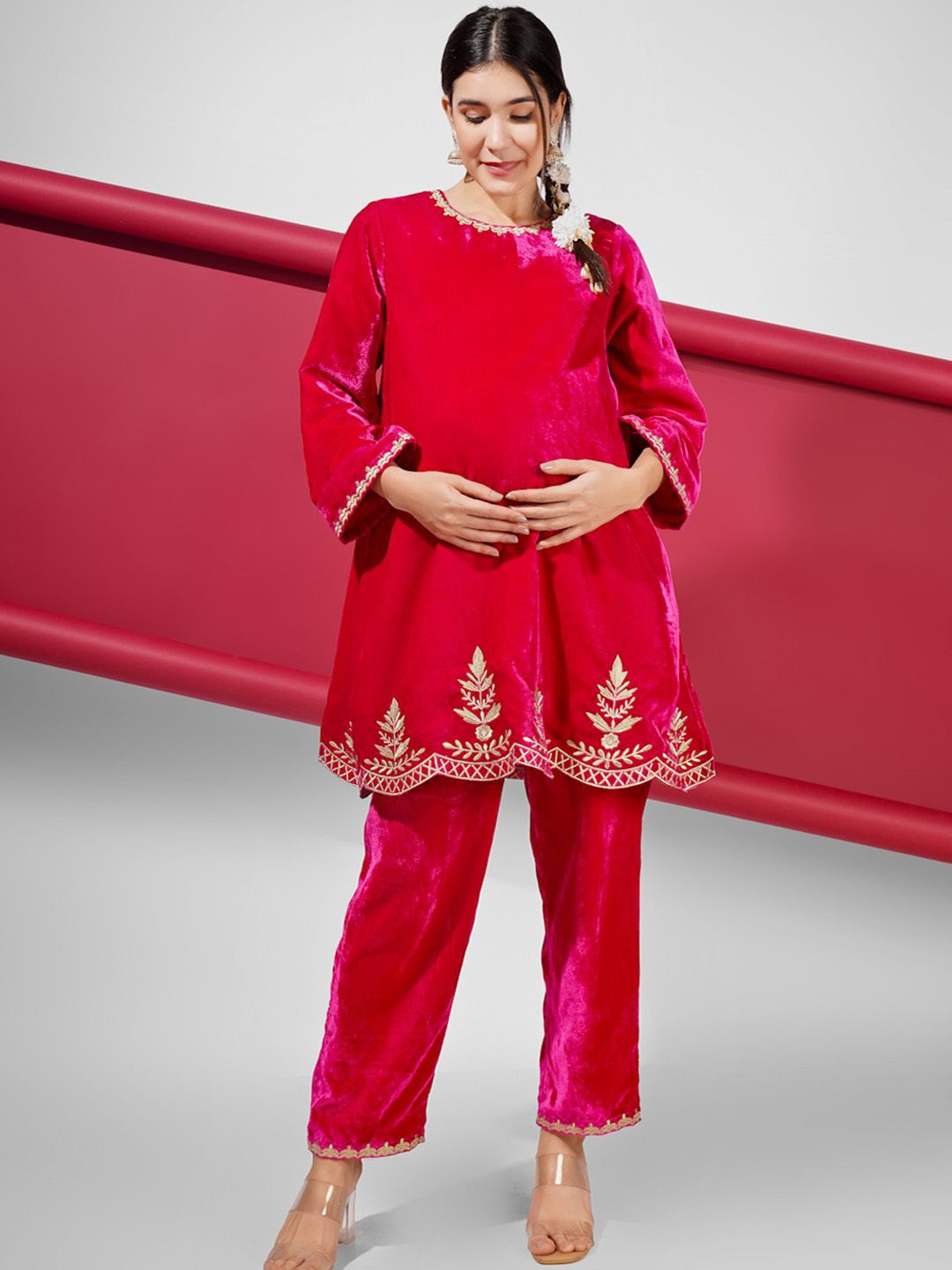 

angloindu Floral Embroidered Velvet Maternity Kurti With Trouser, Pink