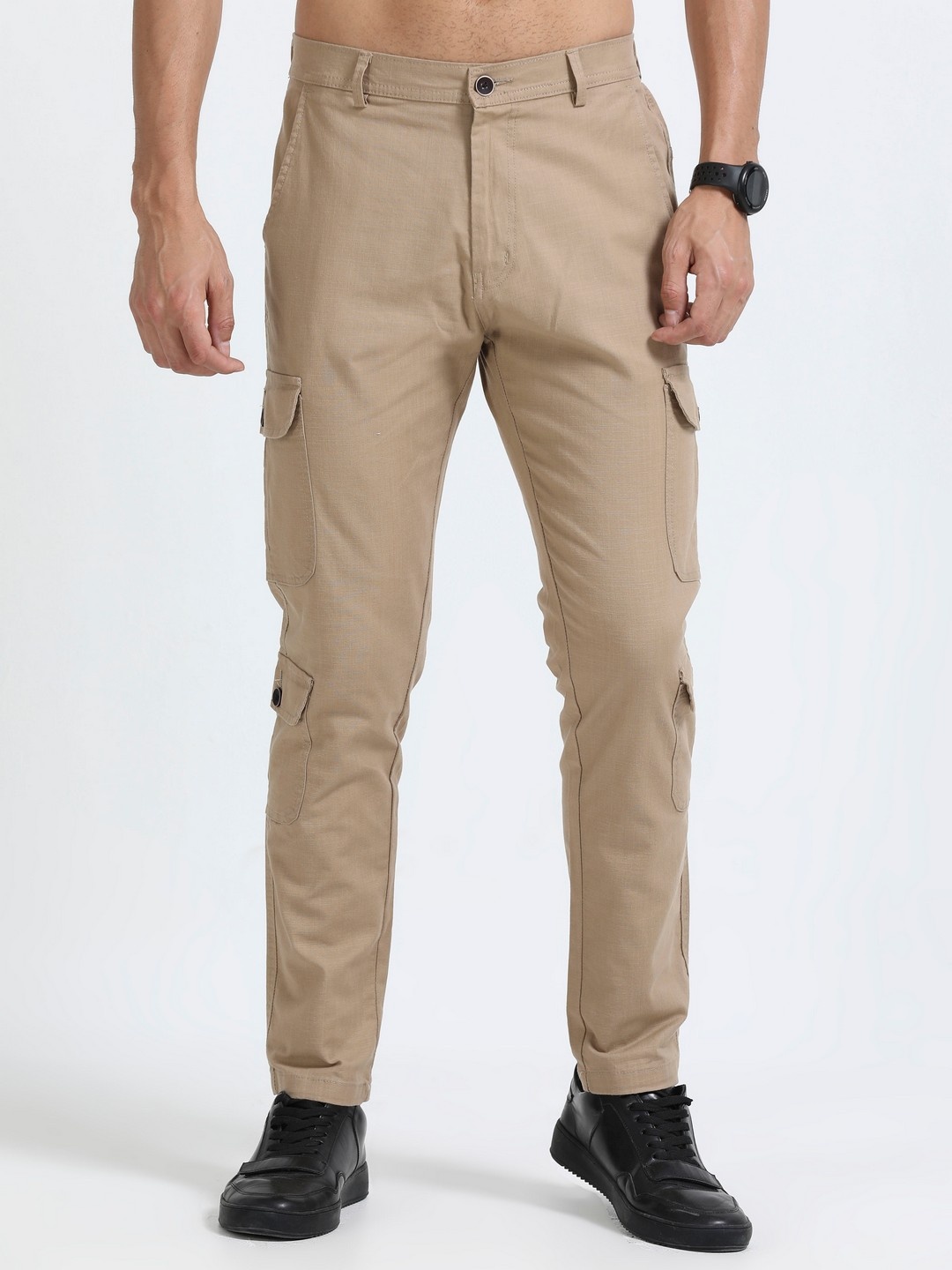 

NEVER NEUD Men Relaxed Regular Fit Mid-Rise Cargos Trouser, Camel brown