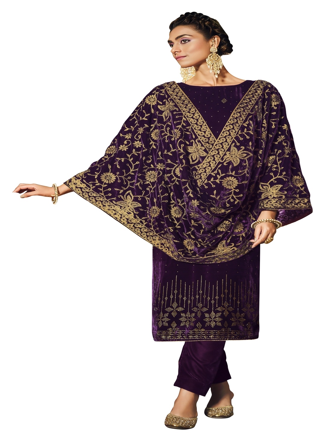 

DRAVINAM Trends Floral Zari Embellished Velvet Unstitched Dress Material, Purple