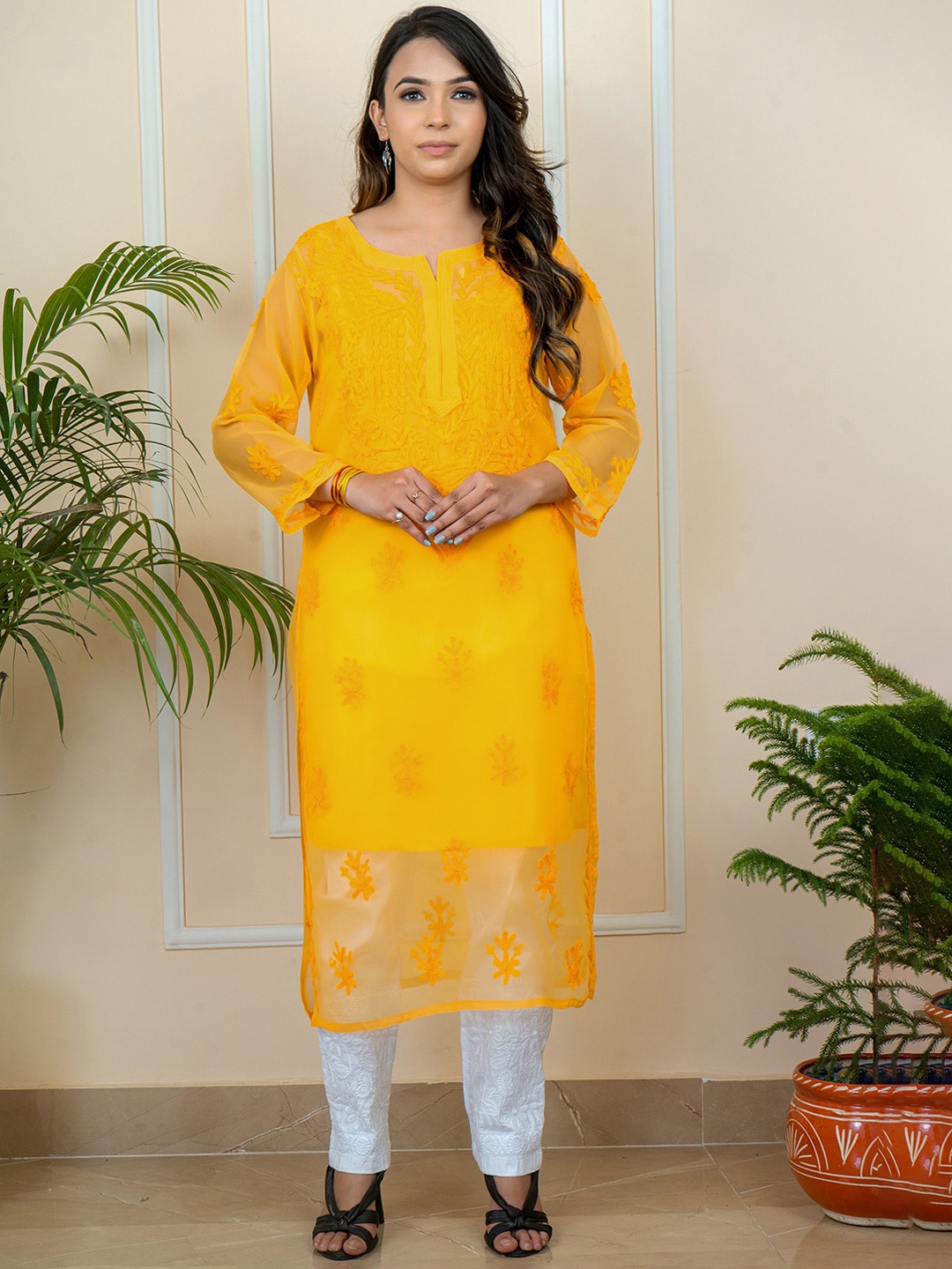 

ADR CHIKAN Floral Embroidered Notch Neck Georgette Straight Kurta, Yellow