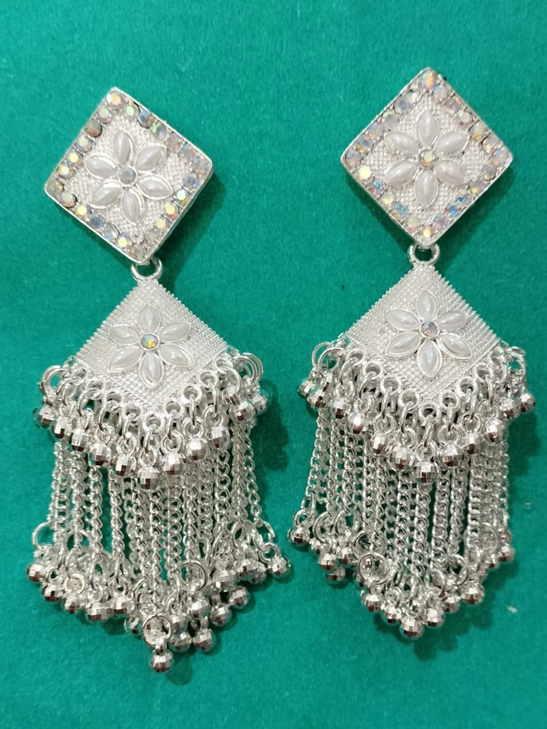 

JMBW INTERNATIONAL Silver-Plated Contemporary Artificial Beaded Drop Earrings