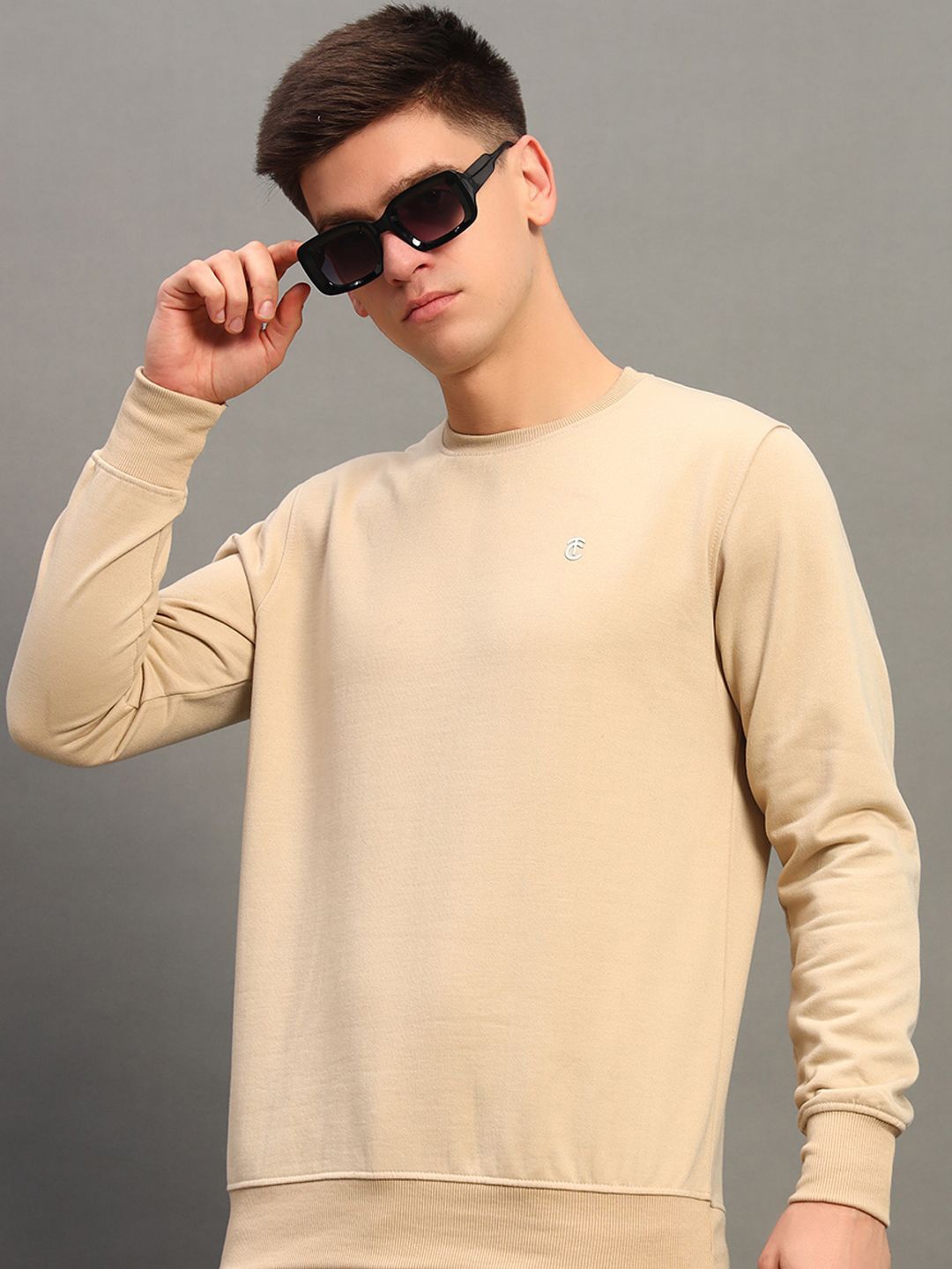 

THE CASUALS Men Sweatshirt, Cream