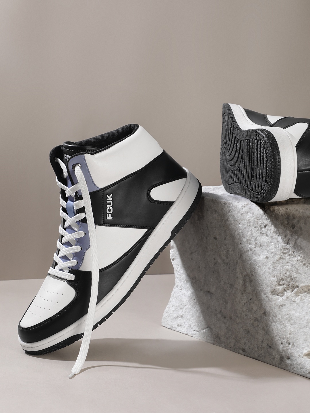 

FCUK Men Perforated Detail Colourblocked Sneakers, White