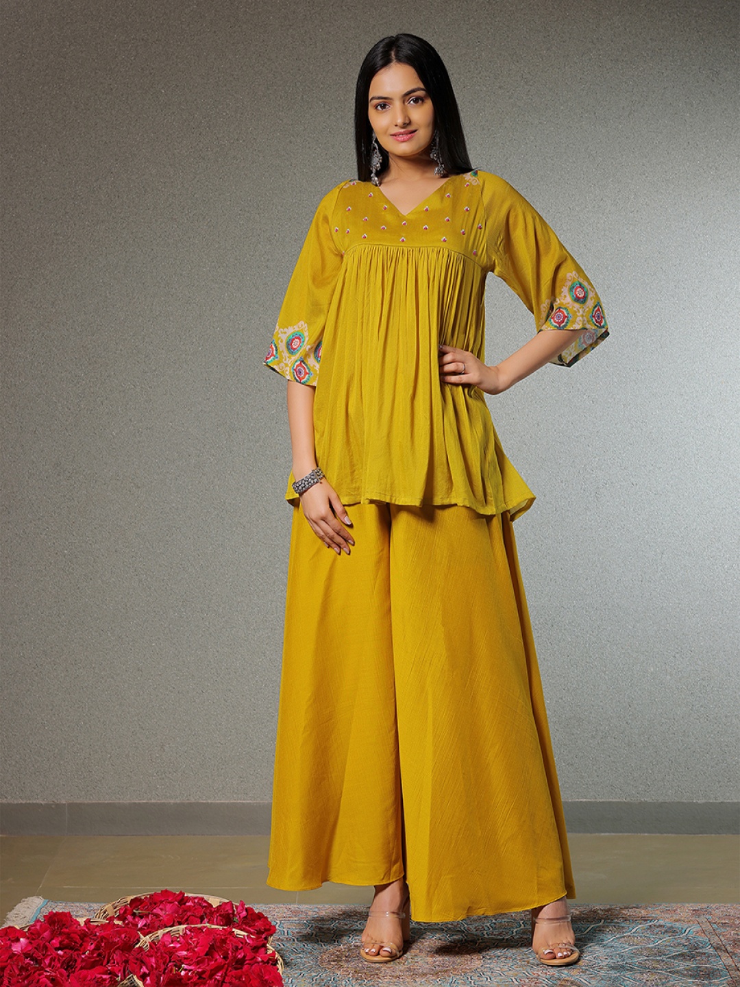 

SUKRUTI DESIGN Taskeen Floral Yoke Design Pleated Pure Silk Top With Palazzos, Yellow