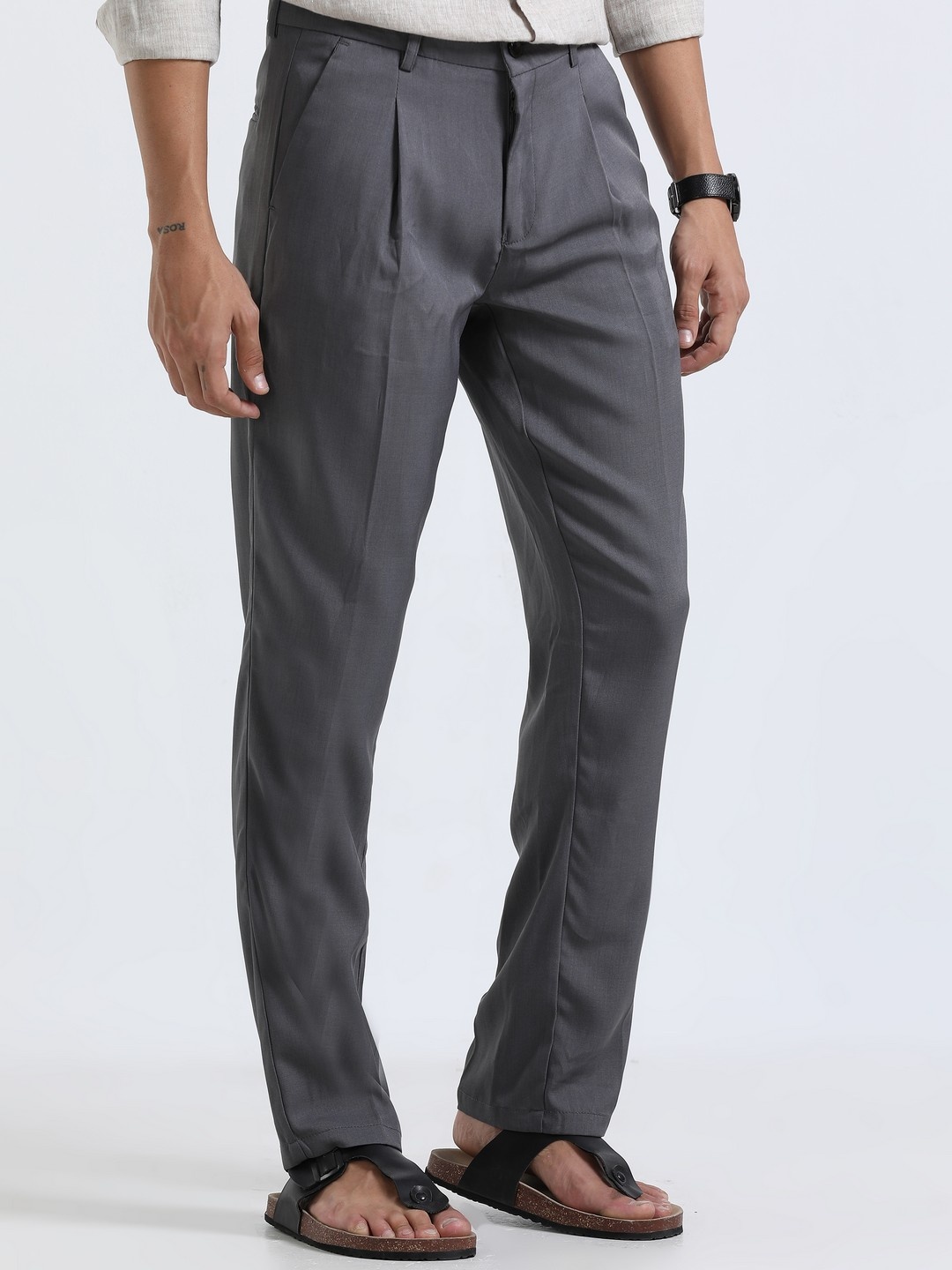 

NEVER NEUD Men Relaxed Straight Fit Pleated Trouser, Grey