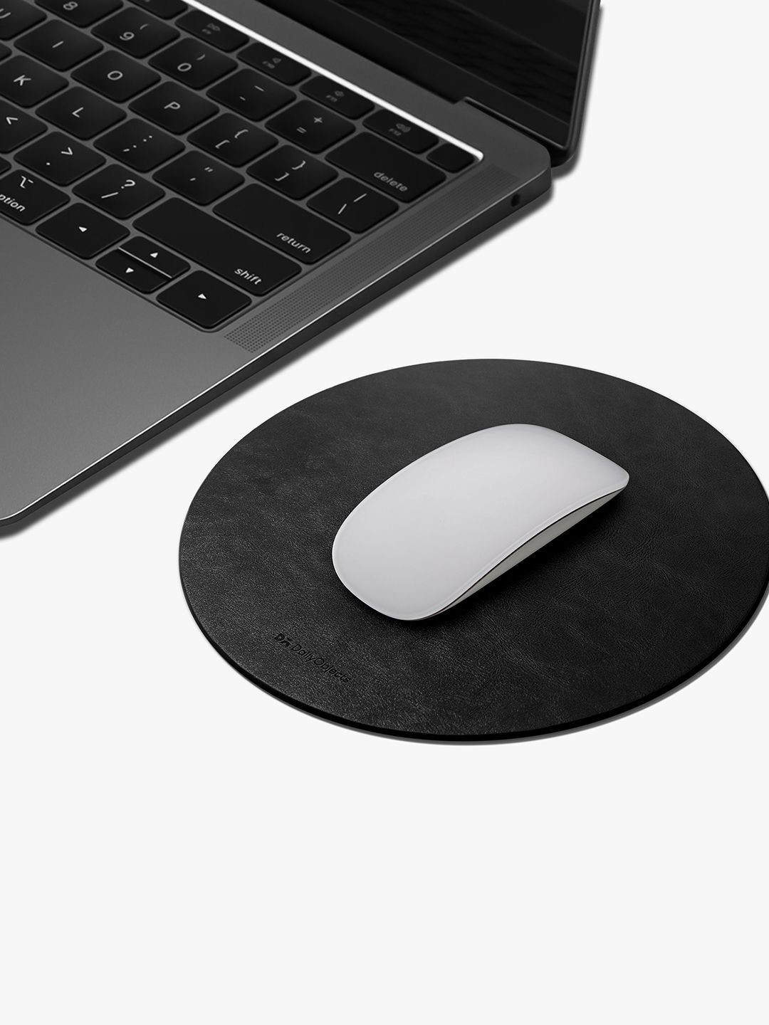 

DailyObjects Black Set of 1 Regular Multi-Utility Organisers