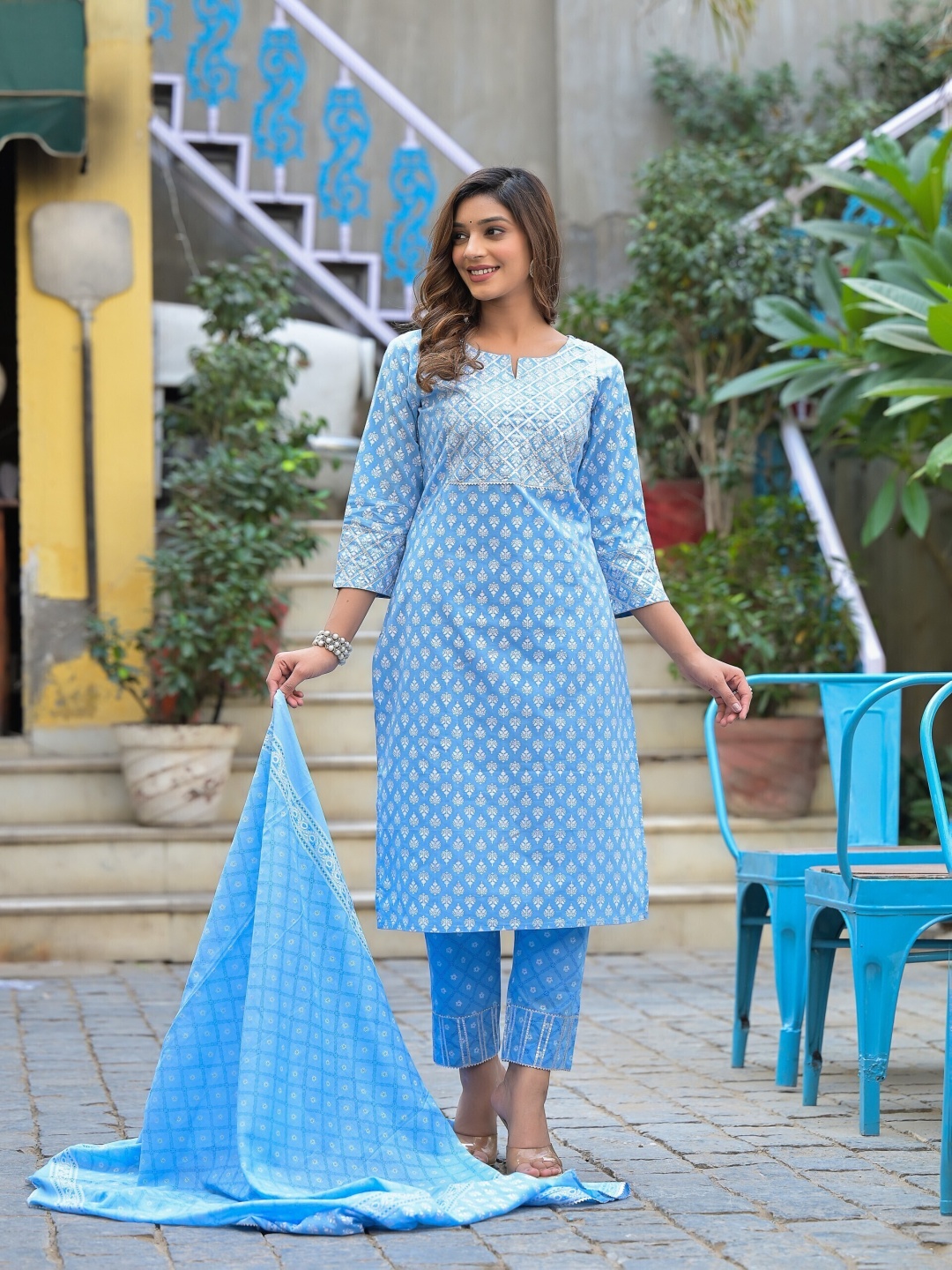 

KASHISHIYA Women Ethnic Motifs Printed Regular Gotta Patti Pure Cotton Kurta with Trousers & With Dupatta, Blue