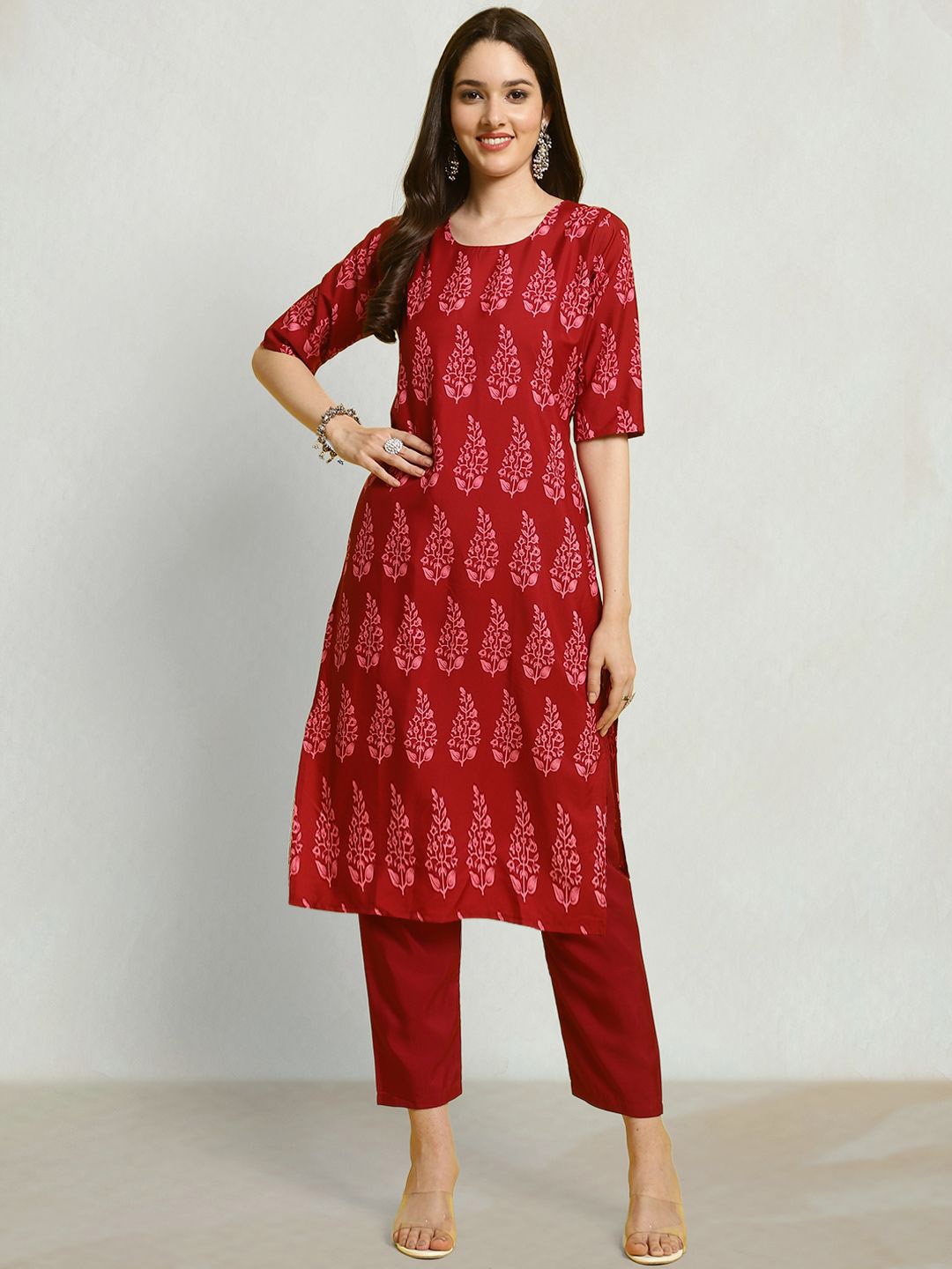 

Moda Rapido Paisley Printed Straight Kurta, Red