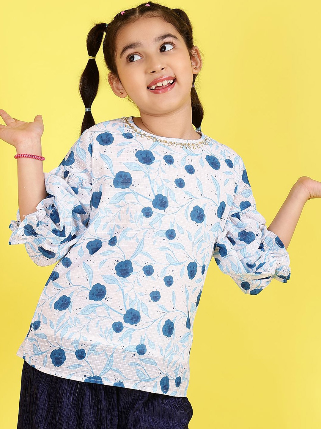 

Ishti Embellished Studded Top, Multi
