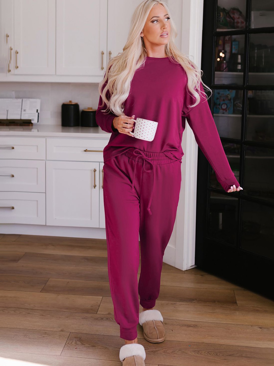 

Errabelly Round Neck T-Shirt With Pyjama, Pink