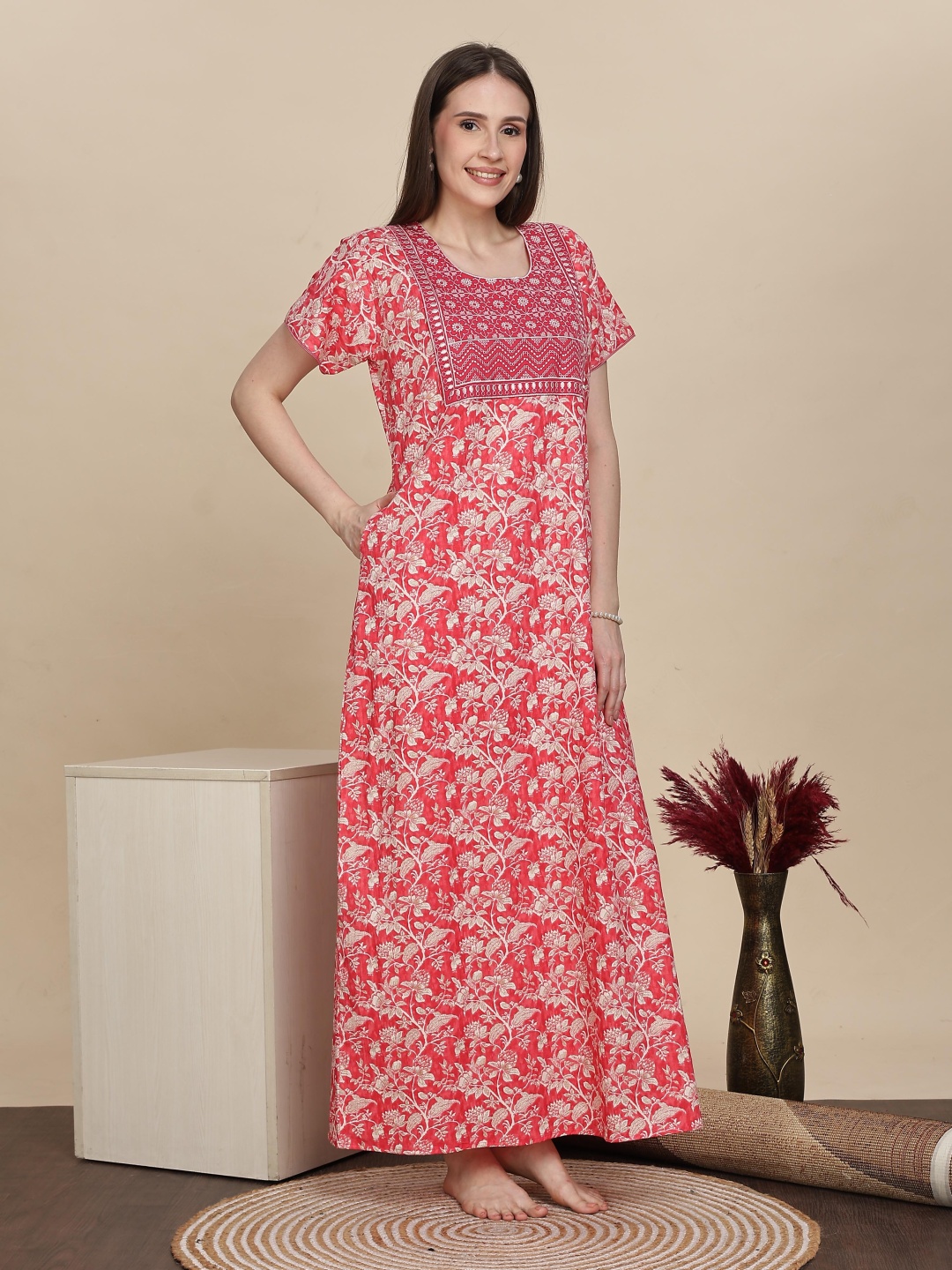 

9shines Label Embroidered Maxi Nightdress, Red