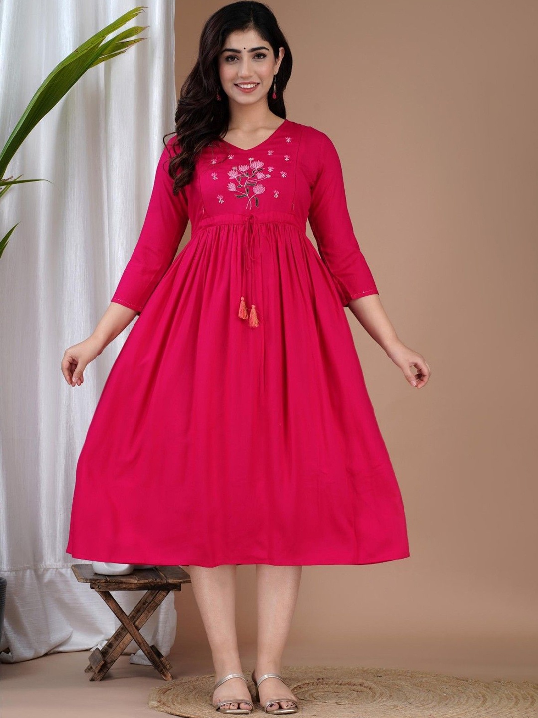 

TROPWEAR V-Neck Floral Embroidered Maternity Fit And Flare Ethnic Dresses, Pink