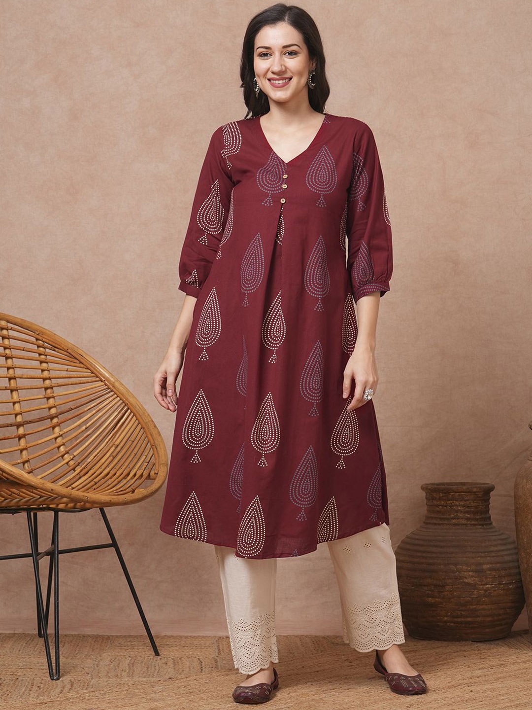 

FASHOR Women Bandhani Printed Kurta, Maroon