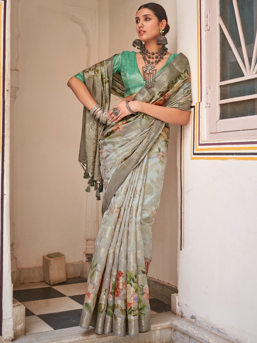 

Panzora Floral Printed Zari Saree, Sea green